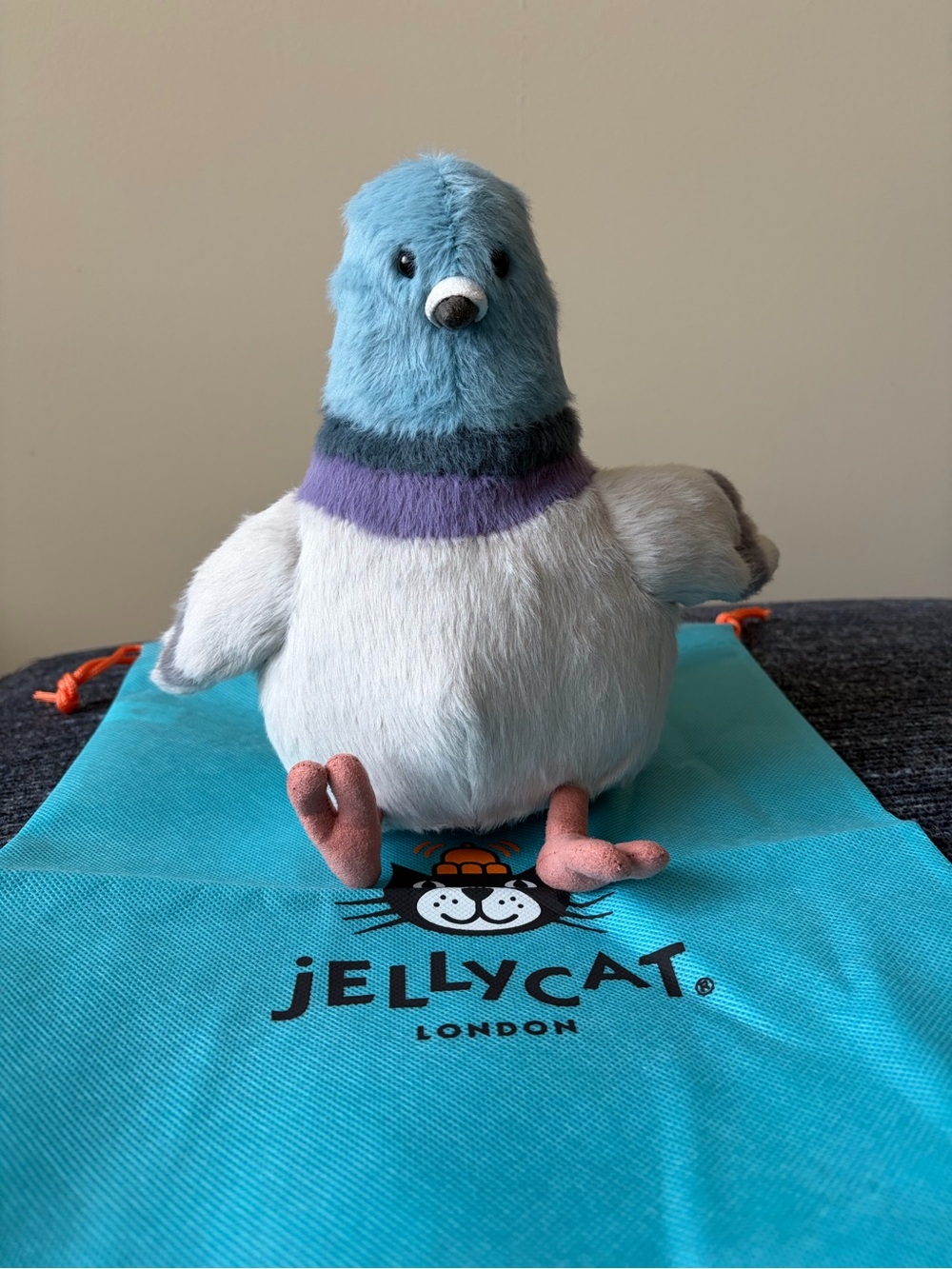 NWT Jellycat NYC Strutton Pigeon (PIG3EONY)